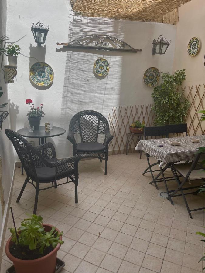 Ortigia Maam Apartment Szirakúza Kültér fotó