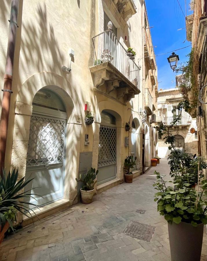 Ortigia Maam Apartment Szirakúza Kültér fotó
